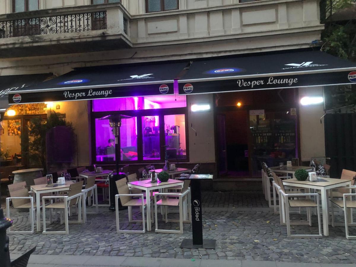 Old Town Bar Apartments On Street Tonitza Bukareszt Zewnętrze zdjęcie